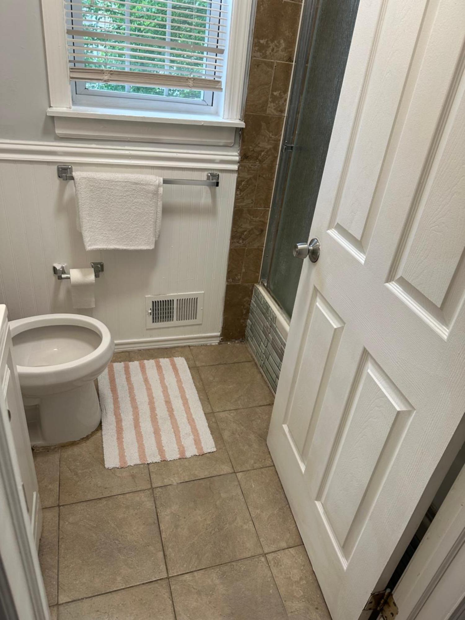 Fidelia Crystal Room, Queen Bed Minutes From Newark Liberty International Airport And Newark Penn Station Irvington Buitenkant foto