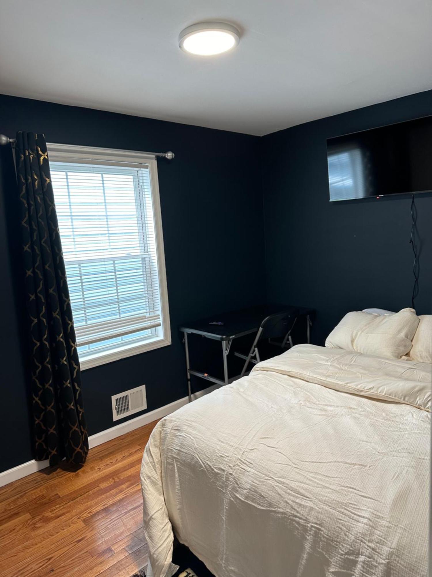 Fidelia Crystal Room, Queen Bed Minutes From Newark Liberty International Airport And Newark Penn Station Irvington Buitenkant foto